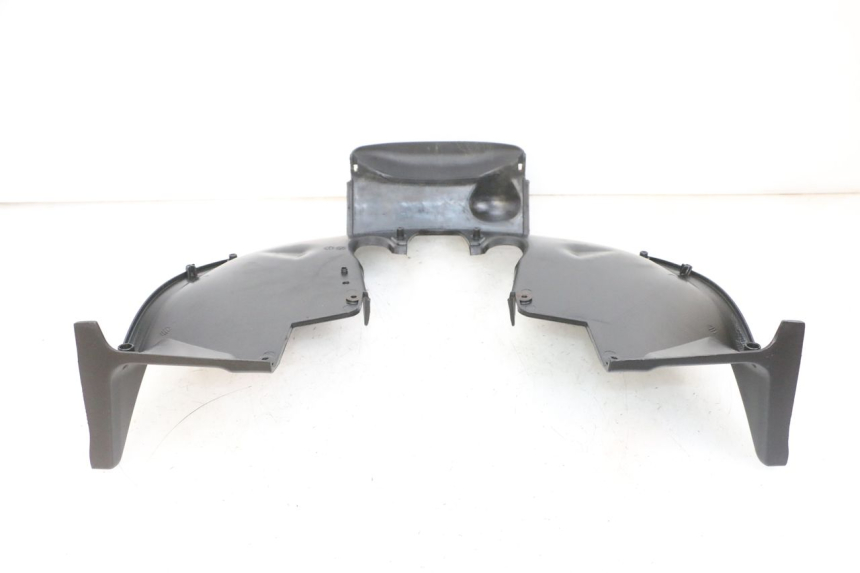 photo de PASSAGEM DA RODA DIANTEIRA PIAGGIO MP3 RL 250 (2006 - 2010) - Ampliação técnica