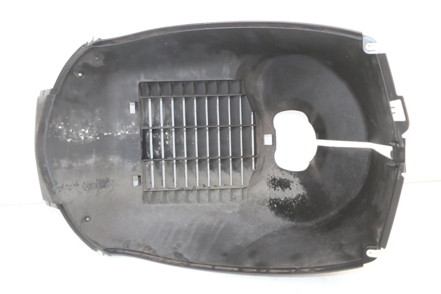 photo de PASSAGEM DA RODA DIANTEIRA PEUGEOT SATELIS 125 (2010 - 2012) - Ampliação técnica