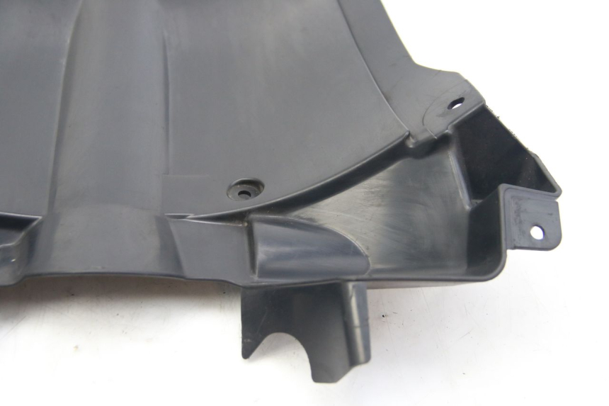photo de PASSAGEM DA RODA DIANTEIRA SUZUKI SIXTEEN 125 (2008 - 2010) - Detalhes característicos
