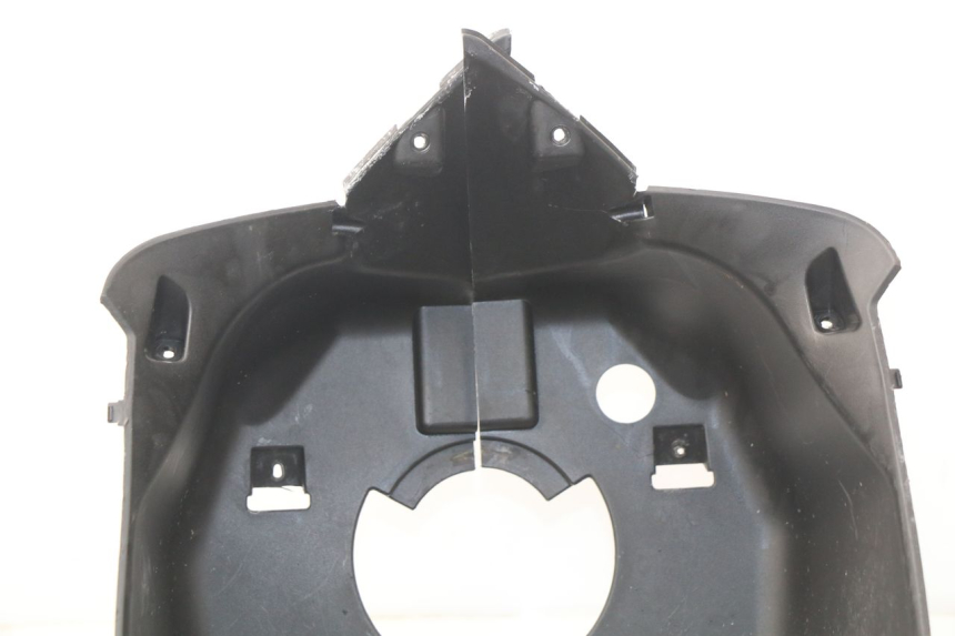 photo de PASSAGEM DA RODA DIANTEIRA PEUGEOT SPEEDFIGHT 3 AIR 50 (2009 - 2015) - Pontos de fixação