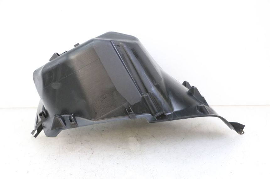 photo de PASSAGEM DA RODA DIANTEIRA PEUGEOT SPEEDFIGHT 3 LC 2T 50 (2009 - 2015) - Outro ângulo de visão