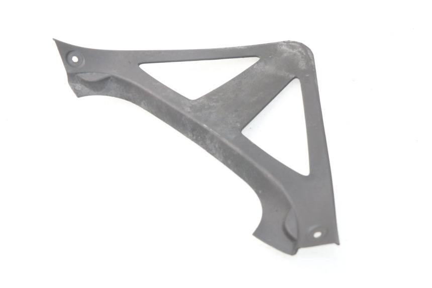 photo de PASSAGEM DA RODA DIANTEIRA TRIUMPH SPRINT ST ABS 1050 (2005 - 2007) - Outro ângulo de visão