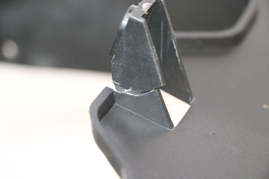 photo de PASSAGEM DA RODA DIANTEIRA APRILIA SR MOTARD 50 (2012 - 2018) - Pontos de fixação