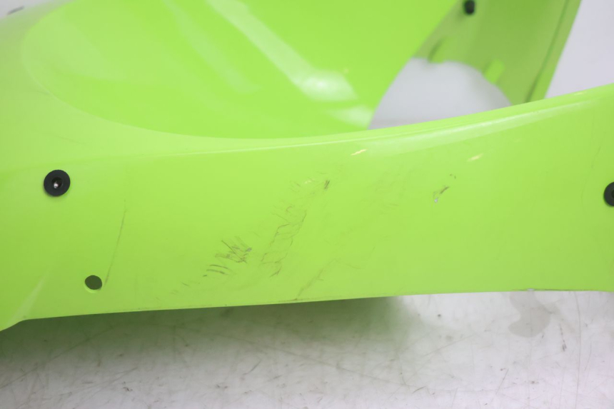 photo de PASSAGEM RODA DIANTEIRA PEUGEOT STREETZONE NAKED 2T 50 (2014 - 2018) - Detalhes característicos