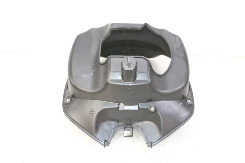 photo de PASSAGEM DA RODA DIANTEIRA APRILIA SXR 50 (2021 - 2023) - Outro ângulo de visão