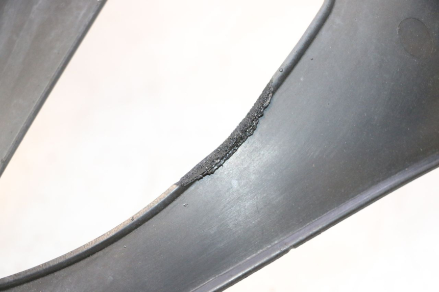 photo de PASSAGEM RODA DIANTEIRA HONDA VFR FI RC46 800 (1998 - 2001) - Peça verificada