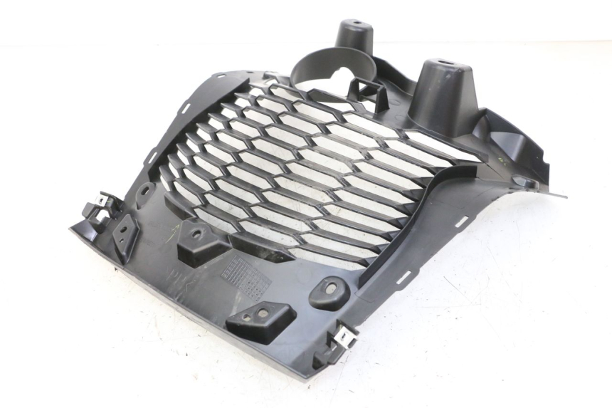 photo de PASSAGEM DA RODA DIANTEIRA YAMAHA XMAX X-MAX 125 (2021 - 2025) - Outro ângulo de visão