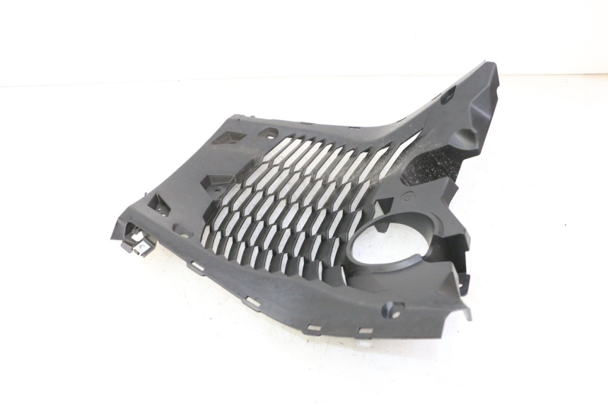 photo de PASSAGEM DA RODA DIANTEIRA YAMAHA XMAX X-MAX 125 (2021 - 2025) - Vista geral