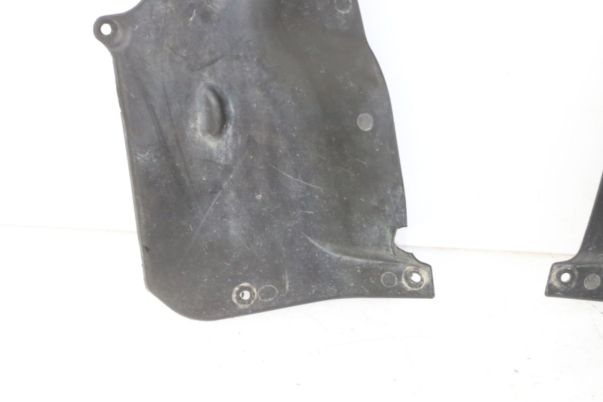 photo de PASSAGEM RODA DIANTEIRA YAMAHA YFM GRIZZLY 550 (2008 - 2015) - Pontos de fixação