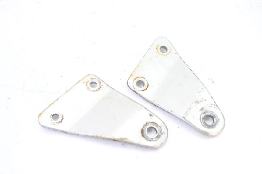 photo de SUPORTE DO FAROL SUZUKI GS GSE 500 (2001 - 2003) - Ampliação técnica