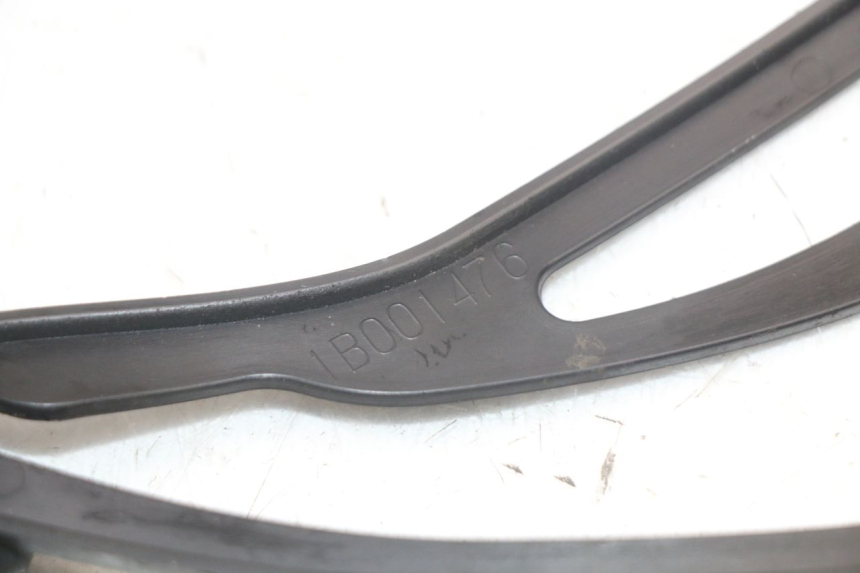 photo de SUPORTE DO FAROL PIAGGIO MP3 HPE 350 (2018 - 2020) - Ampliação técnica