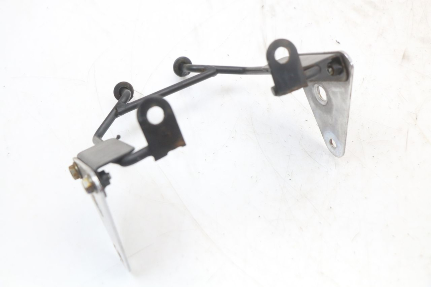 photo de SUPORTE DO FAROL ASTOR ORCAL 125 (2015 - 2017) - Detalhe da peça