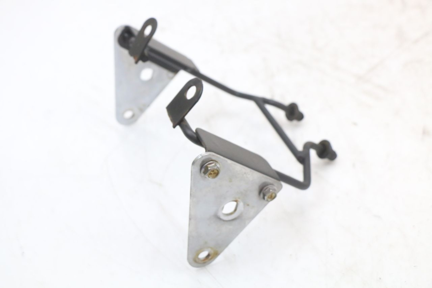 photo de SUPORTE DO FAROL ASTOR ORCAL 125 (2015 - 2017) - Outro ângulo de visão