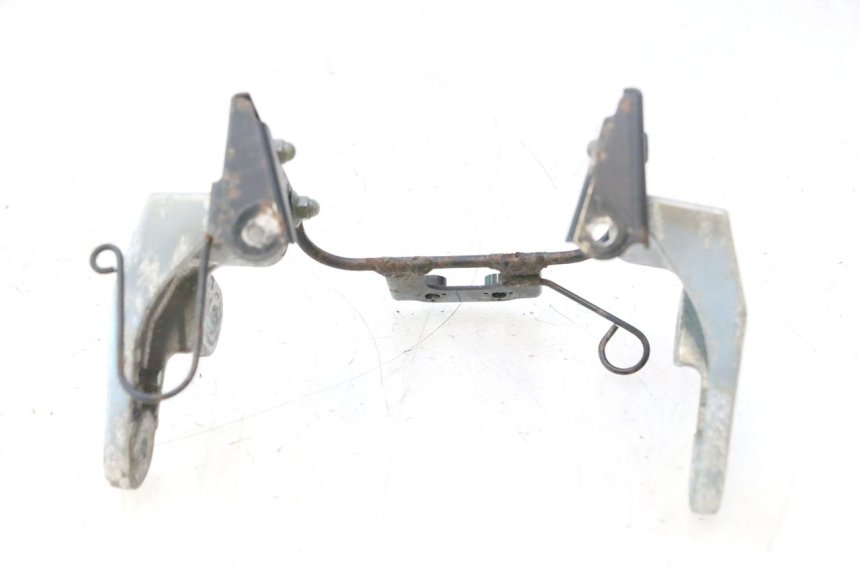 photo de SUPORTE DE FAROL YAMAHA XJR 1300 (1998 - 2002) - Outro ângulo de visão