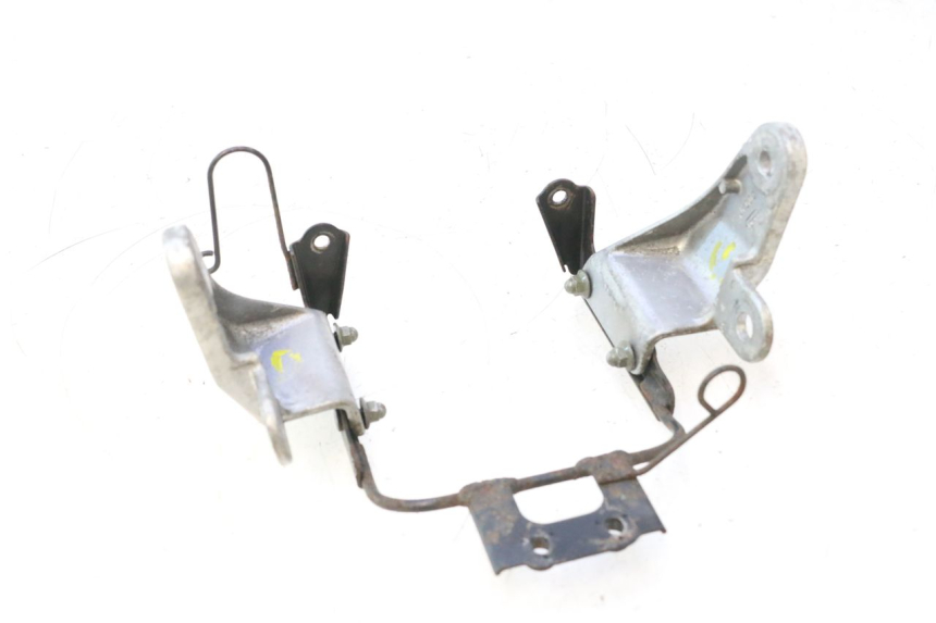 photo de SUPORTE DE FAROL YAMAHA XJR 1300 (1998 - 2002) - Pontos de fixação