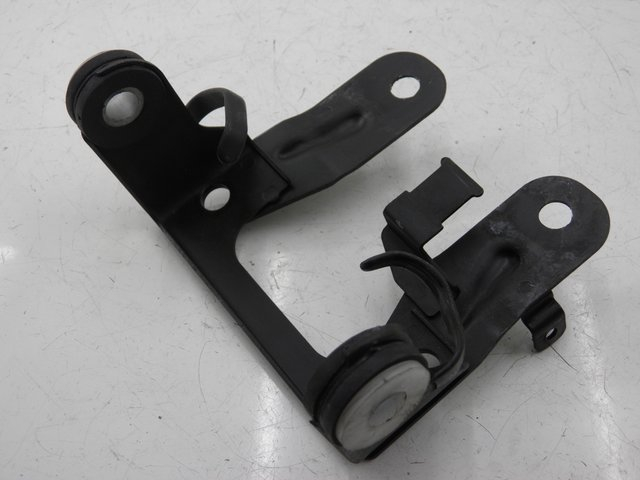 photo de SUPORTE DO FAROL YAMAHA SR 125 (1982 - 2003) - Vista principal