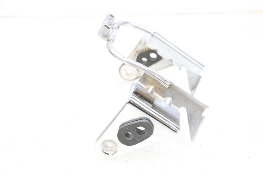 photo de SUPORTE DO FAROL KAWASAKI ZR 7 750 (1999 - 2004) - Pontos de fixação