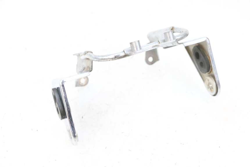 photo de SUPORTE DO FAROL KAWASAKI ZR 7 750 (1999 - 2004) - Peça verificada