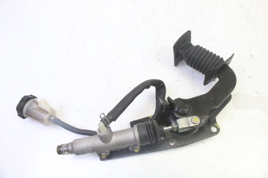 photo de PEDALEIRA DE FREIO PIAGGIO MP3 LT 300 (2010 - 2016) - Vista principal