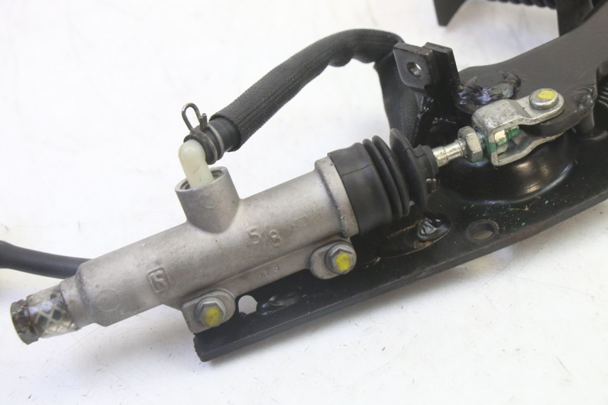 photo de PEDALEIRA DE FREIO PIAGGIO MP3 LT 300 (2010 - 2016) - Detalhe da peça