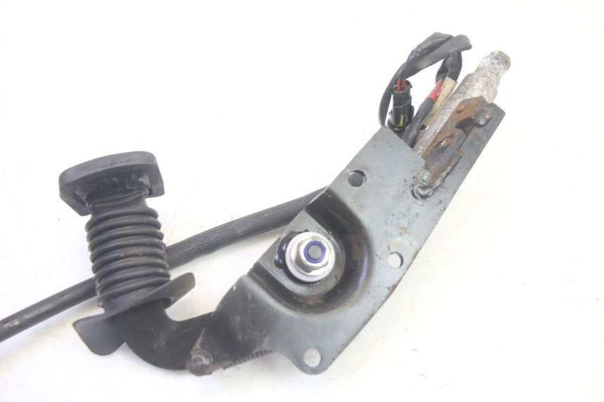 photo de PEDALE DE FREIO PIAGGIO MP3 RL 250 (2006 - 2010) - Ampliação técnica