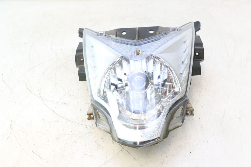 photo de FAROL DIANTEIRO KYMCO AGILITY 16+ 4T 50 (2018 - 2023) - Zoom do estado de desgaste