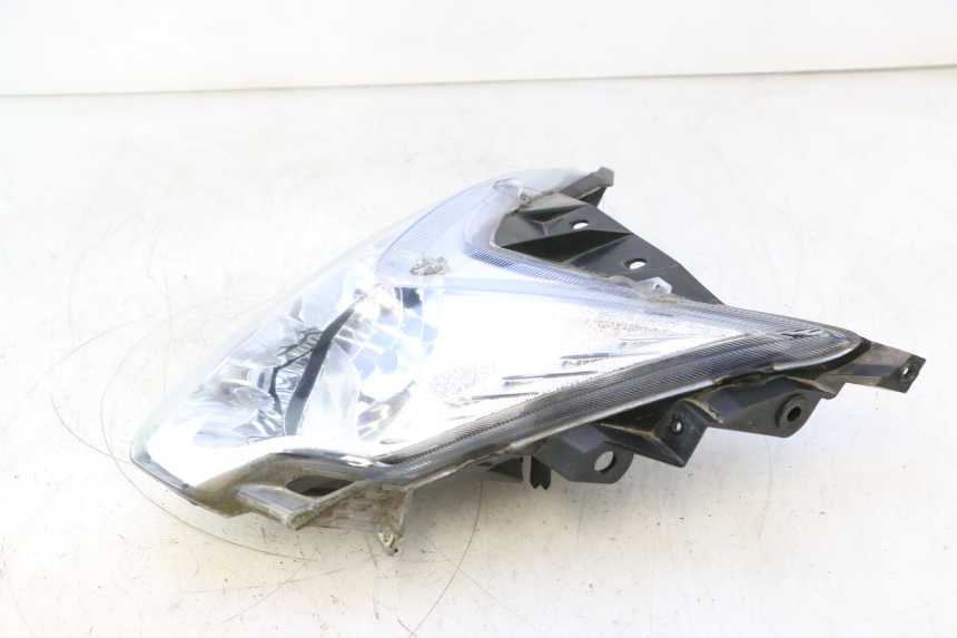 photo de FAROL DIANTEIRO KYMCO AGILITY 16+ 4T 50 (2018 - 2023) - Outro ângulo de visão