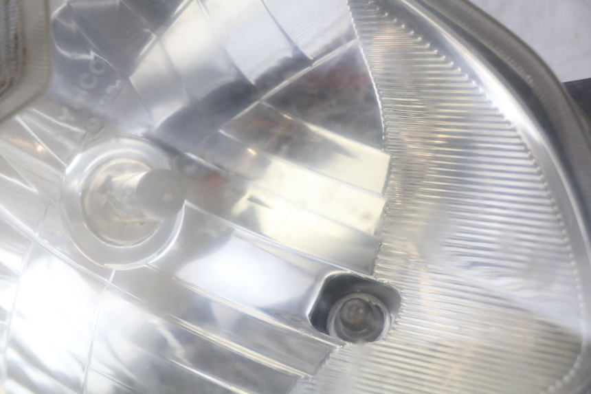 photo de FAROL DIANTEIRO KYMCO AGILITY 4T 50 (2005 - 2018) - Marcações e referências