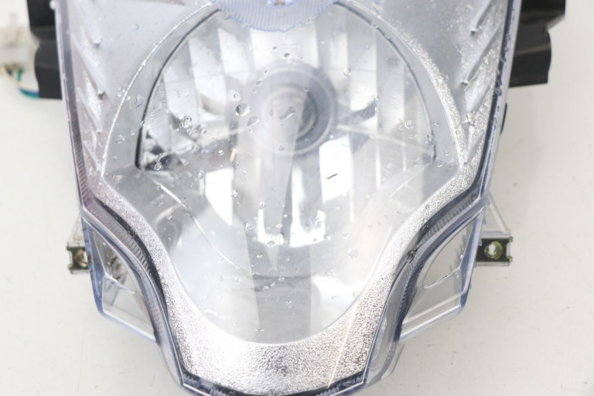 photo de FAROL DIANTEIRO KYMCO AGILITY CITY 16P 125 (2015 - 2024) - Detalhes característicos