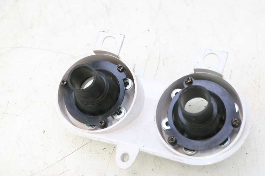 photo de FAROL DIANTEIRO MBK BOOSTER ROCKET 50 (1995 - 1998) - Outro ângulo de visão