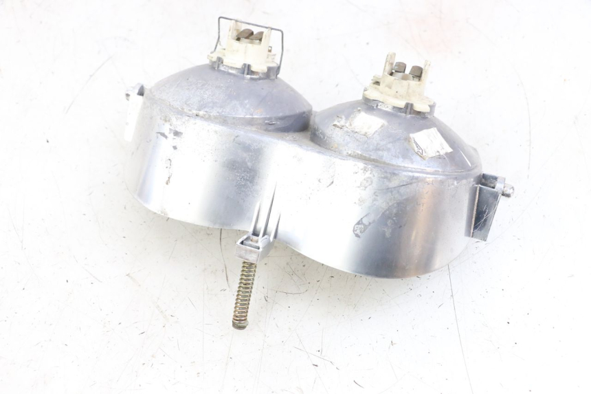 photo de FAROL DIANTEIRO MBK BOOSTER SPIRIT 50 (2004 - 2017) - Outro ângulo de visão