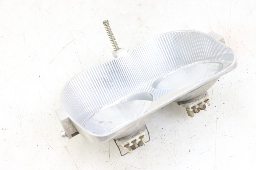 photo de FAROL DIANTEIRO MBK BOOSTER SPIRIT 50 (2004 - 2017) - Pontos de fixação