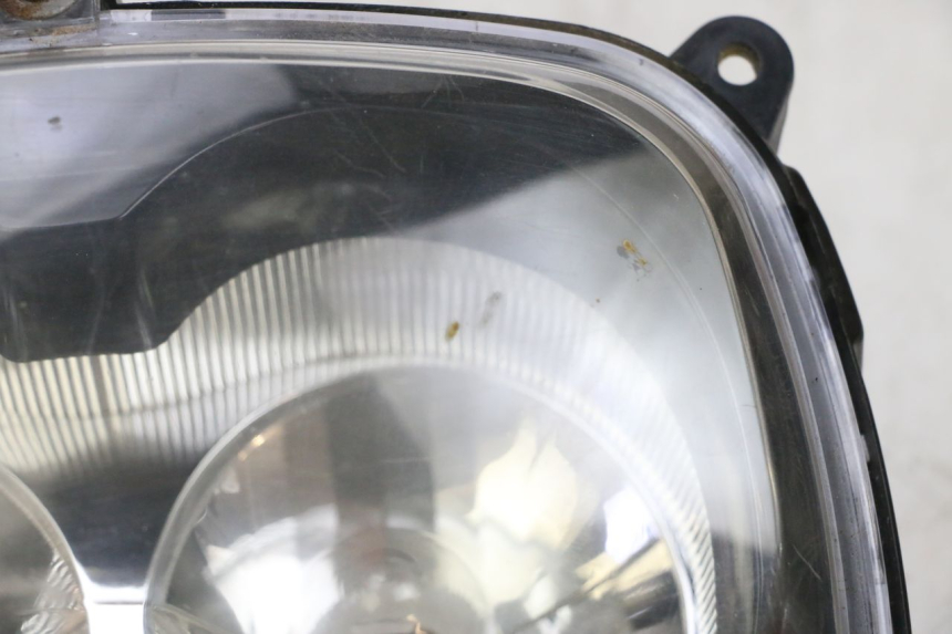 photo de FAROL DIANTEIRO MBK BOOSTER SPIRIT NAKED 50 (2004 - 2017) - Pontos de fixação