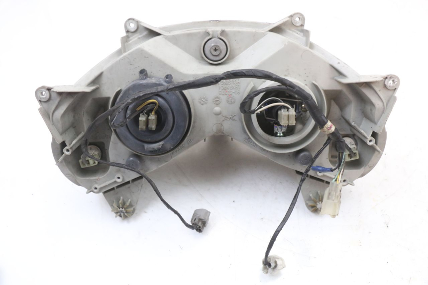 photo de FAROL DIANTEIRO SUZUKI BURGMAN 125 (2007 - 2014) - Ampliação técnica