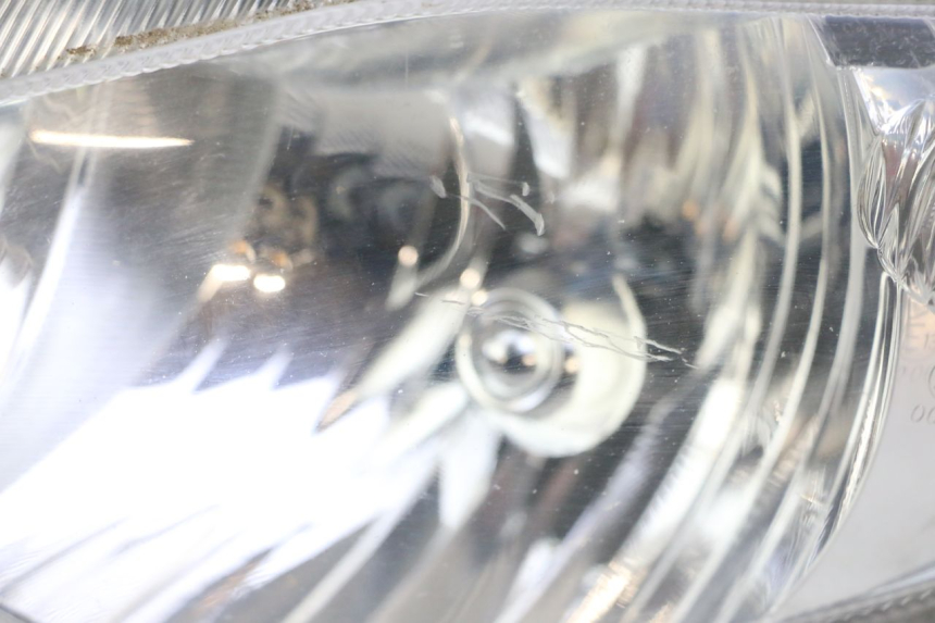 photo de FAROL DIANTEIRO SUZUKI BURGMAN 125 (2007 - 2014) - Ampliação técnica