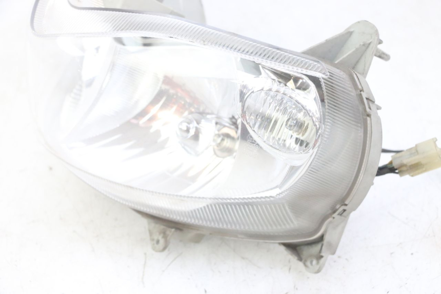 photo de FAROL DIANTEIRO SUZUKI BURGMAN 125 (2007 - 2014) - Ampliação técnica