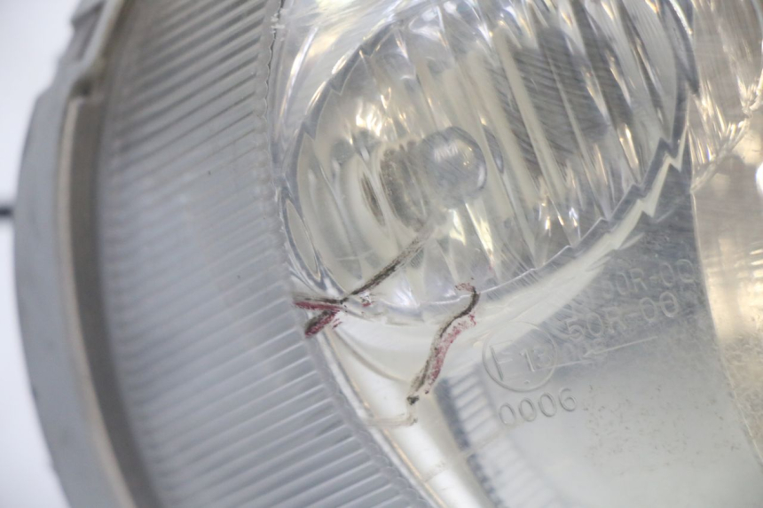 photo de FAROL DIANTEIRO SUZUKI BURGMAN 125 (2007 - 2014) - Zoom do estado de desgaste