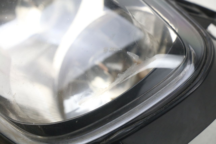 photo de FAROL DIANTEIRO YAMAHA BW'S 50 (2004 - 2017) - Estado da superfície