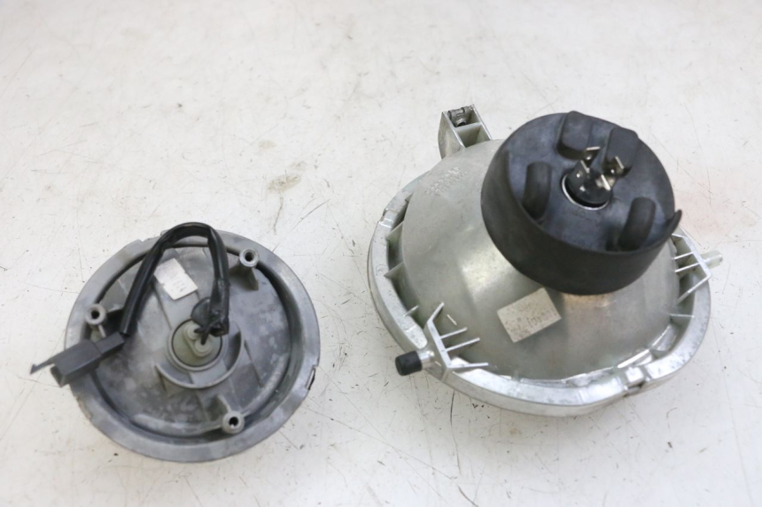 photo de FAROL DIANTEIRO YAMAHA BW'S BWS 125 (2010 - 2013) - Zoom do estado de desgaste