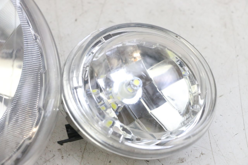 photo de FAROL DIANTEIRO YAMAHA BW'S BWS 125 (2010 - 2013) - Vista geral