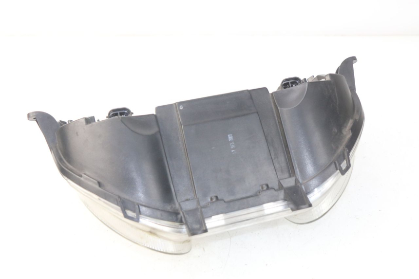 photo de FAROL DIANTEIRO PIAGGIO CARNABY 125 (2007 - 2011) - Zoom do estado de desgaste