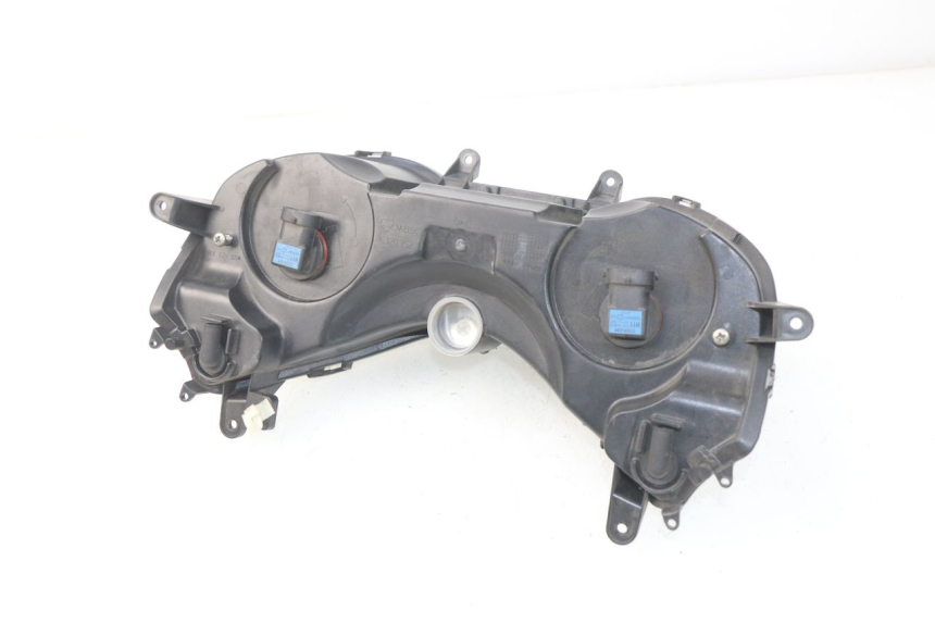 photo de FAROL DIANTEIRO PIAGGIO CARNABY 125 (2007 - 2011) - Outro ângulo de visão