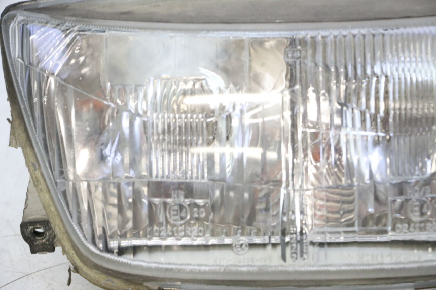 photo de FAROL DIANTEIRO HONDA CBR F SC25 1000 (1989 - 1992) - Vista de perto
