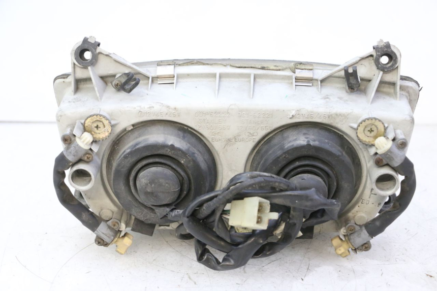 photo de FAROL DIANTEIRO HONDA CBR F SC25 1000 (1989 - 1992) - Peça verificada