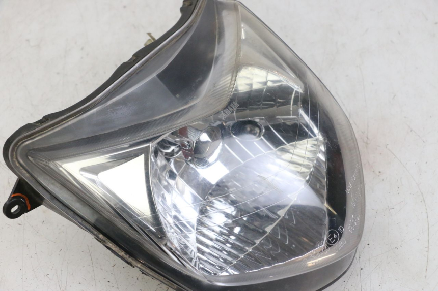 photo de FAROL DIANTEIRO YAMAHA CYGNUS X 125 (2004 - 2007) - Detalhes característicos