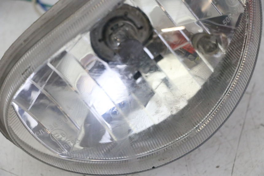 photo de FAROL DIANTEIRO DAELIM BESBI 125 (2007 - 2008) - Detalhe da peça