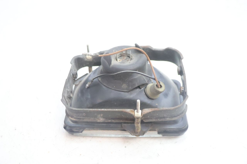 photo de FAROL DIANTEIRO SUZUKI DR S 600 (1985 - 1989) - Vista geral