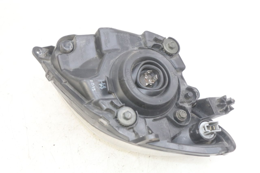 photo de FAROL DIANTEIRO DIREITO SUZUKI BURGMAN 650 (2002 - 2004) - Outro ângulo de visão