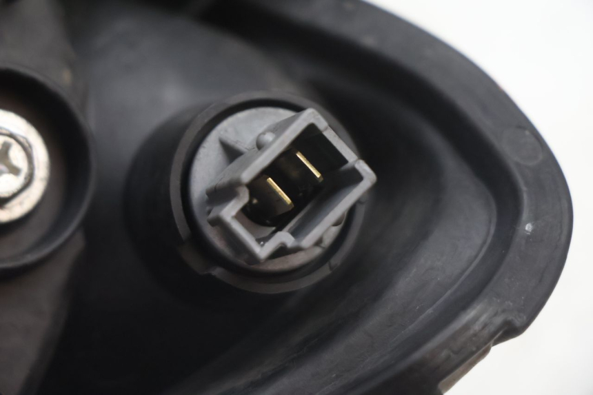 photo de FAROL DIANTEIRO DIREITO SUZUKI BURGMAN EXECUTIVE ABS 650 (2006 - 2012) - Peça verificada