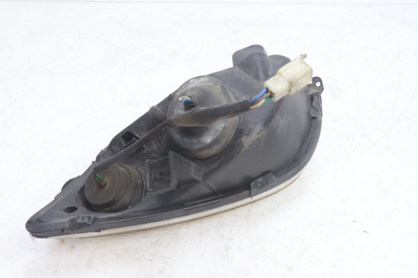 photo de FAROL DIANTEIRO DIREITO PEUGEOT CITYSTAR 125 (2011 - 2017) - Estado da superfície